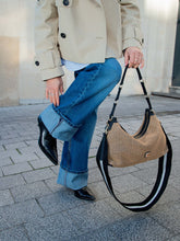 Load image into Gallery viewer, variant_black