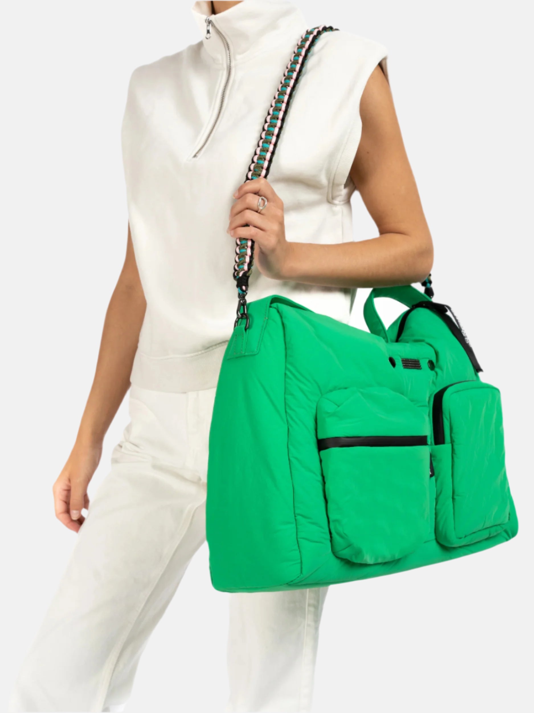 #color_GRASS GREEN