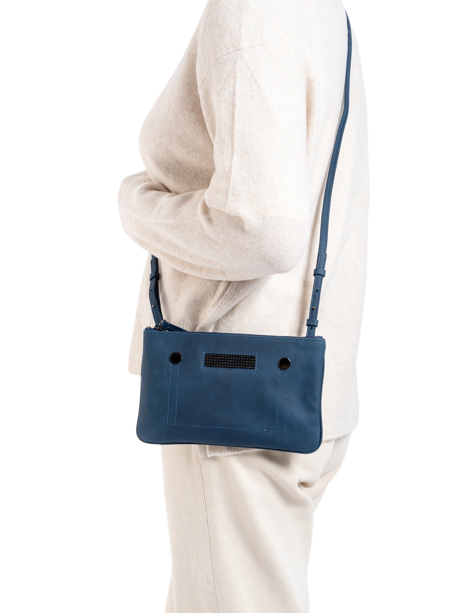 #color_NAVY
