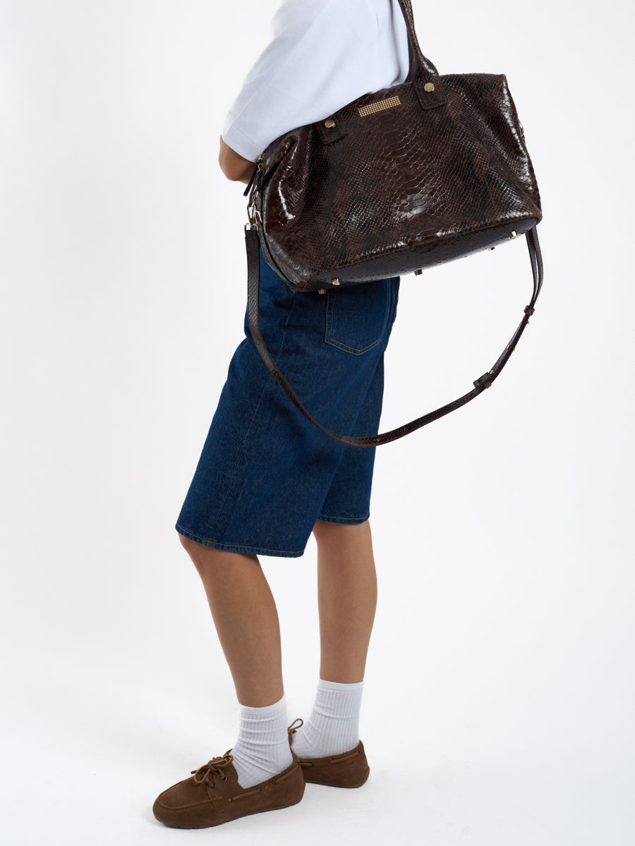 color_chocolate-brown