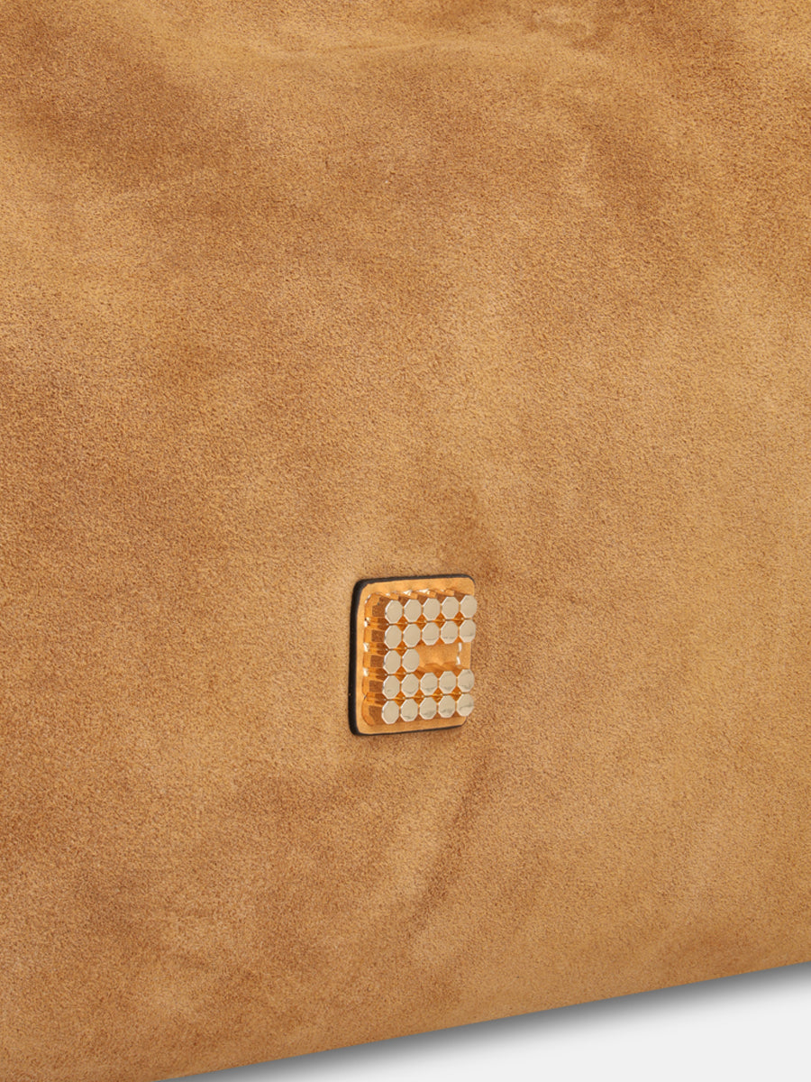 #color_BROWN