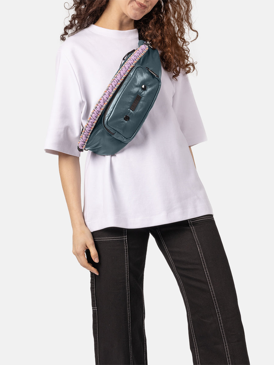 EXPLORER NYLON