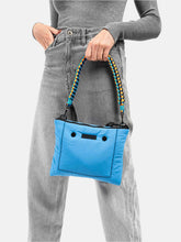 Load image into Gallery viewer, variant_electric-blue-apple
