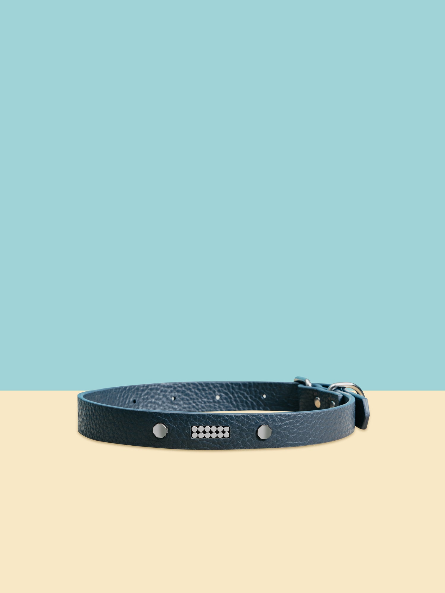#color_NAVY